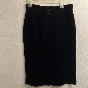 Velvet black skirt retro